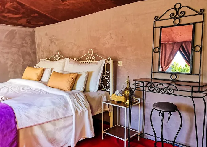 Desert Camp In Zagora - Camel Ride - Easy & Affordable Stays