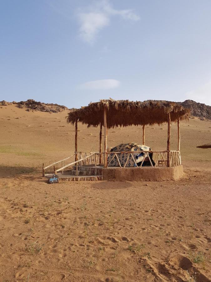 Desert Camp In - Camel Ride - Easy & Affordable Zagora