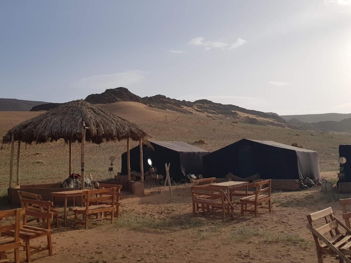 Desert Camp In - Camel Ride - Easy & Affordable Zagora
