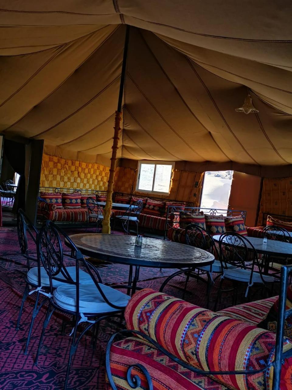 Desert Camp In - Camel Ride - Easy & Affordable * Zagora
