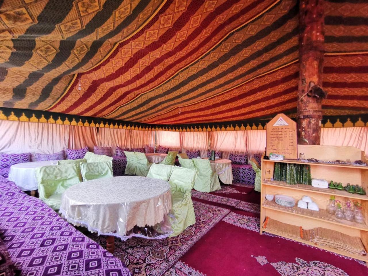 Desert Camp In - Camel Ride - Easy & Affordable Luxury tent