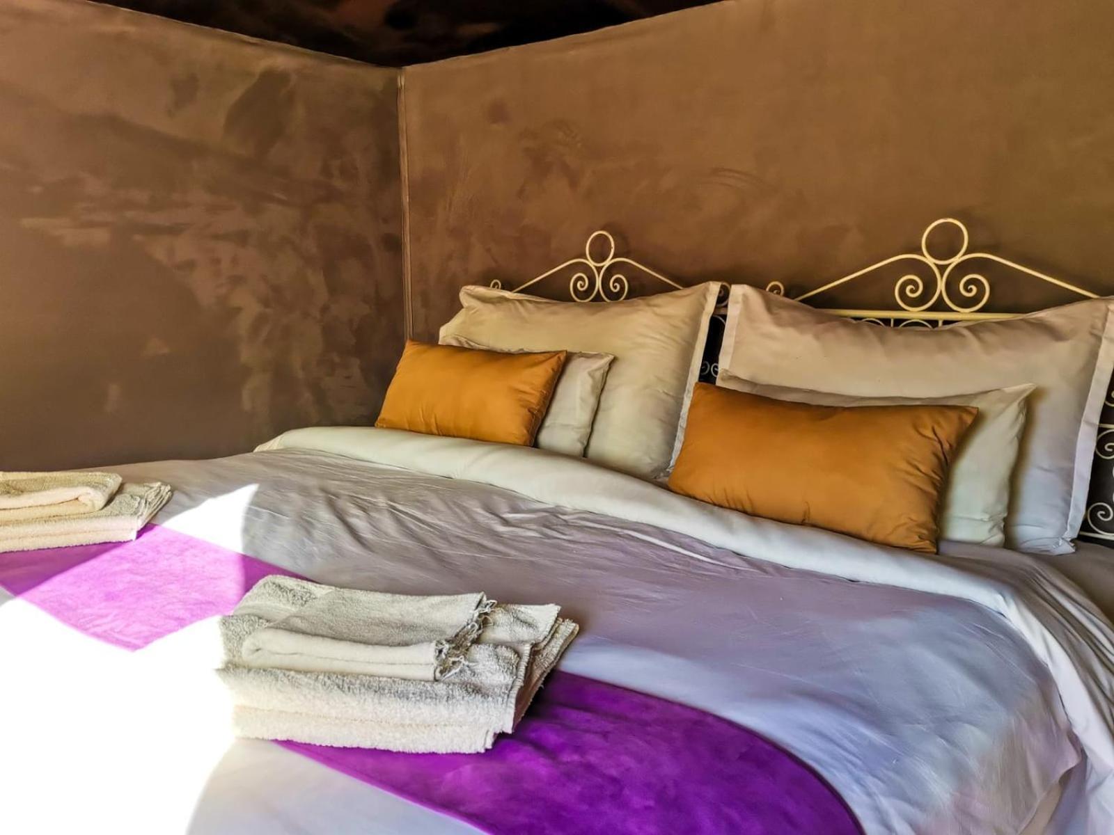 Desert Camp In - Camel Ride - Easy & Affordable Zagora