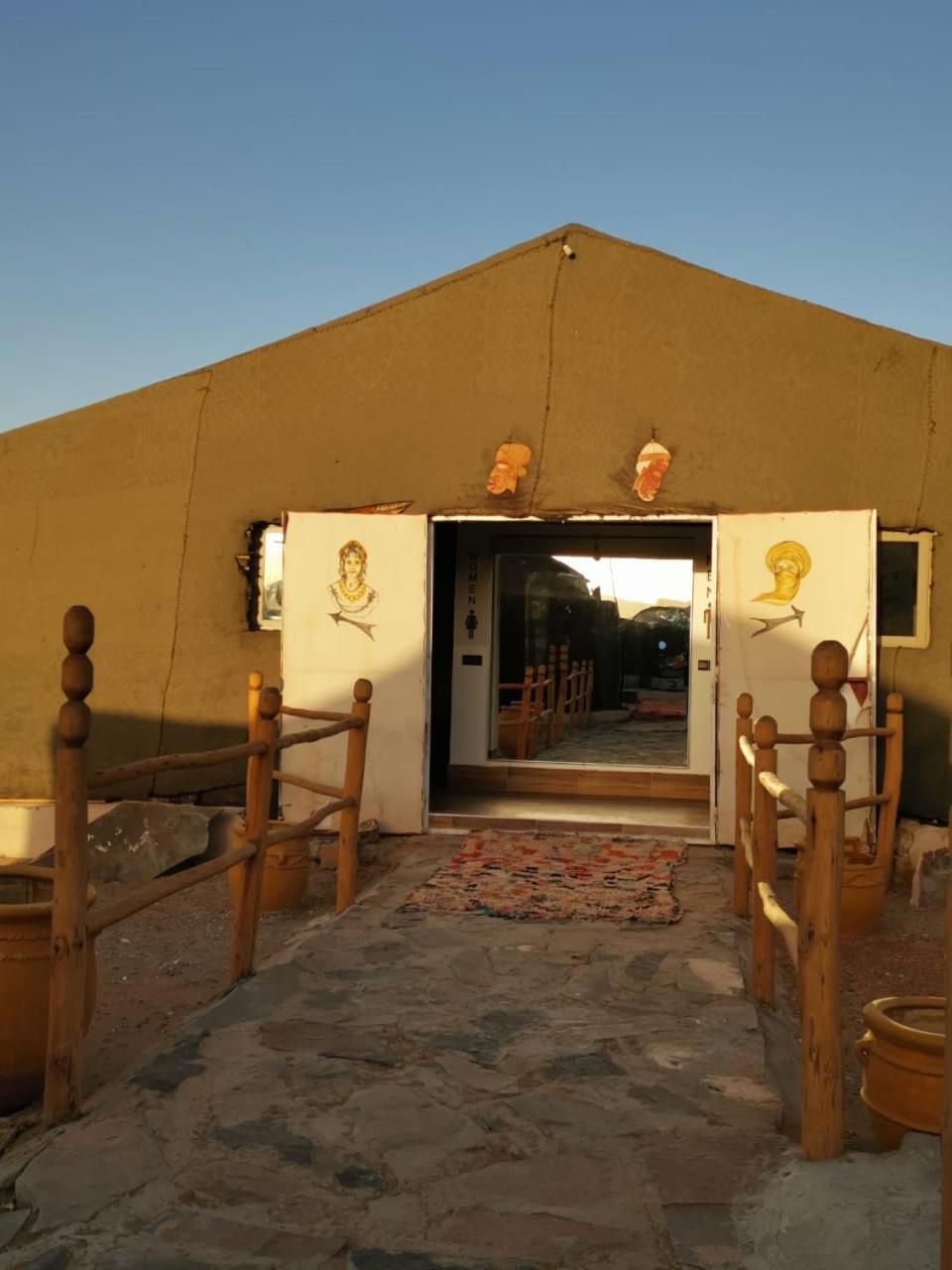 Luxury tent Desert Camp In - Camel Ride - Easy & Affordable *
