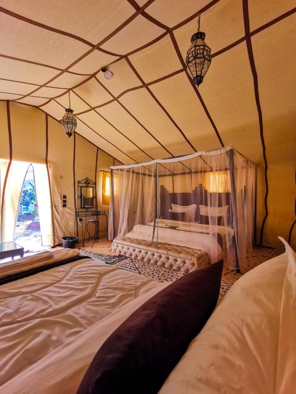 Desert Camp In - Camel Ride - Easy & Affordable