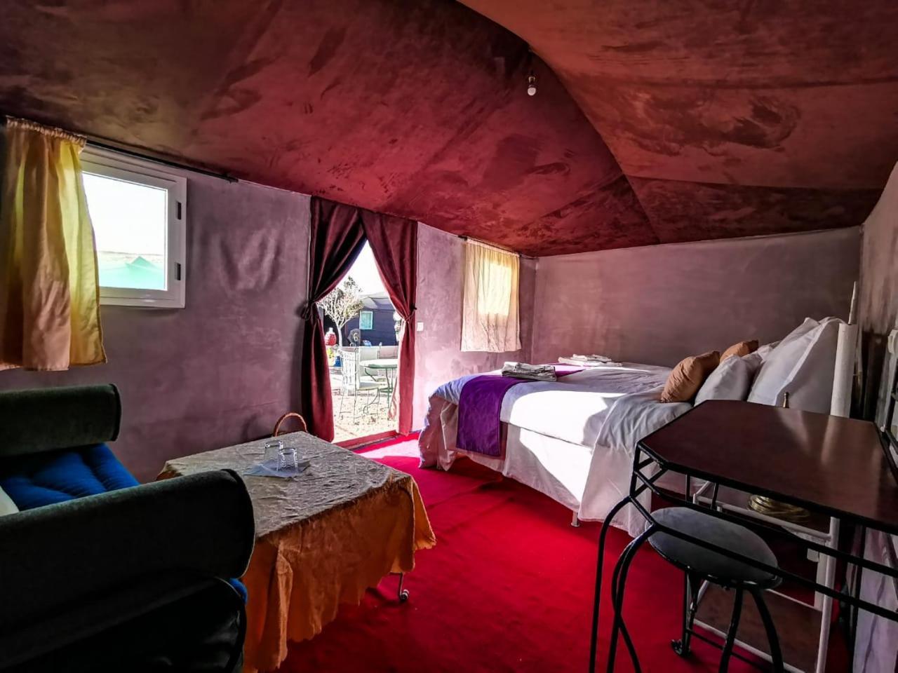 Luxury tent Desert Camp In - Camel Ride - Easy & Affordable
